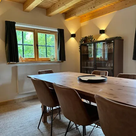 بيت للعطل Huize Christiaan