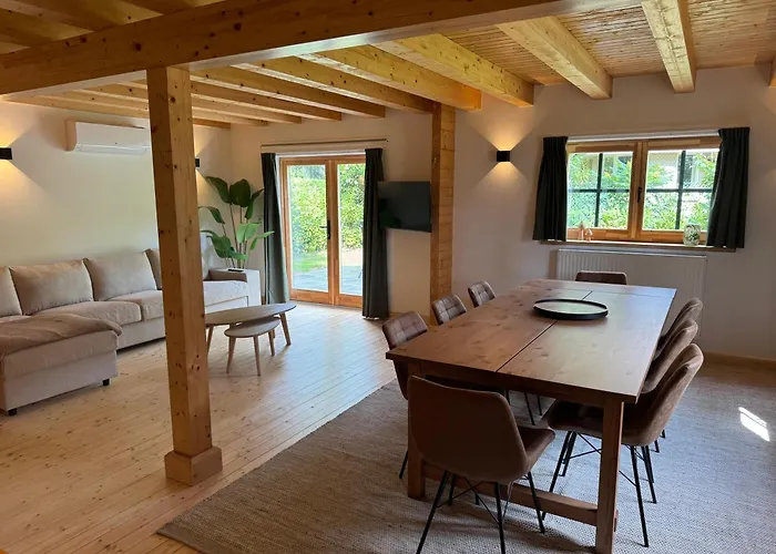 Huize Christiaan Semesterbostad